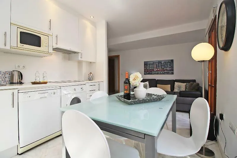 Apartment Tribuna Deluxe Malaga