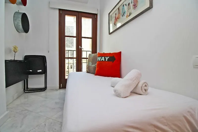 Apartment Tribuna Deluxe Malaga